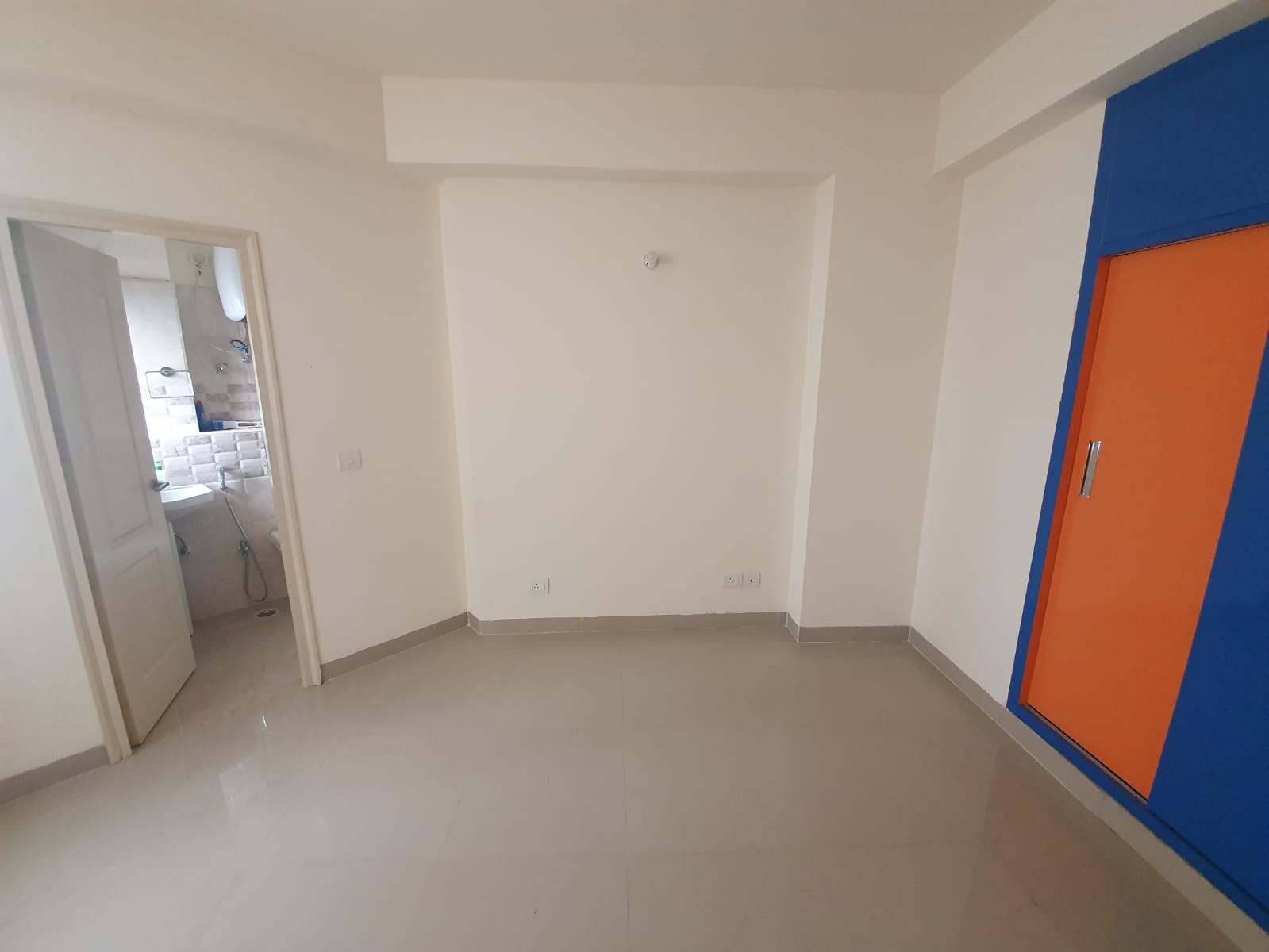 2BHK Furnished Apartment at RG Euphoria, Vrindavan Yojna, Lucknow